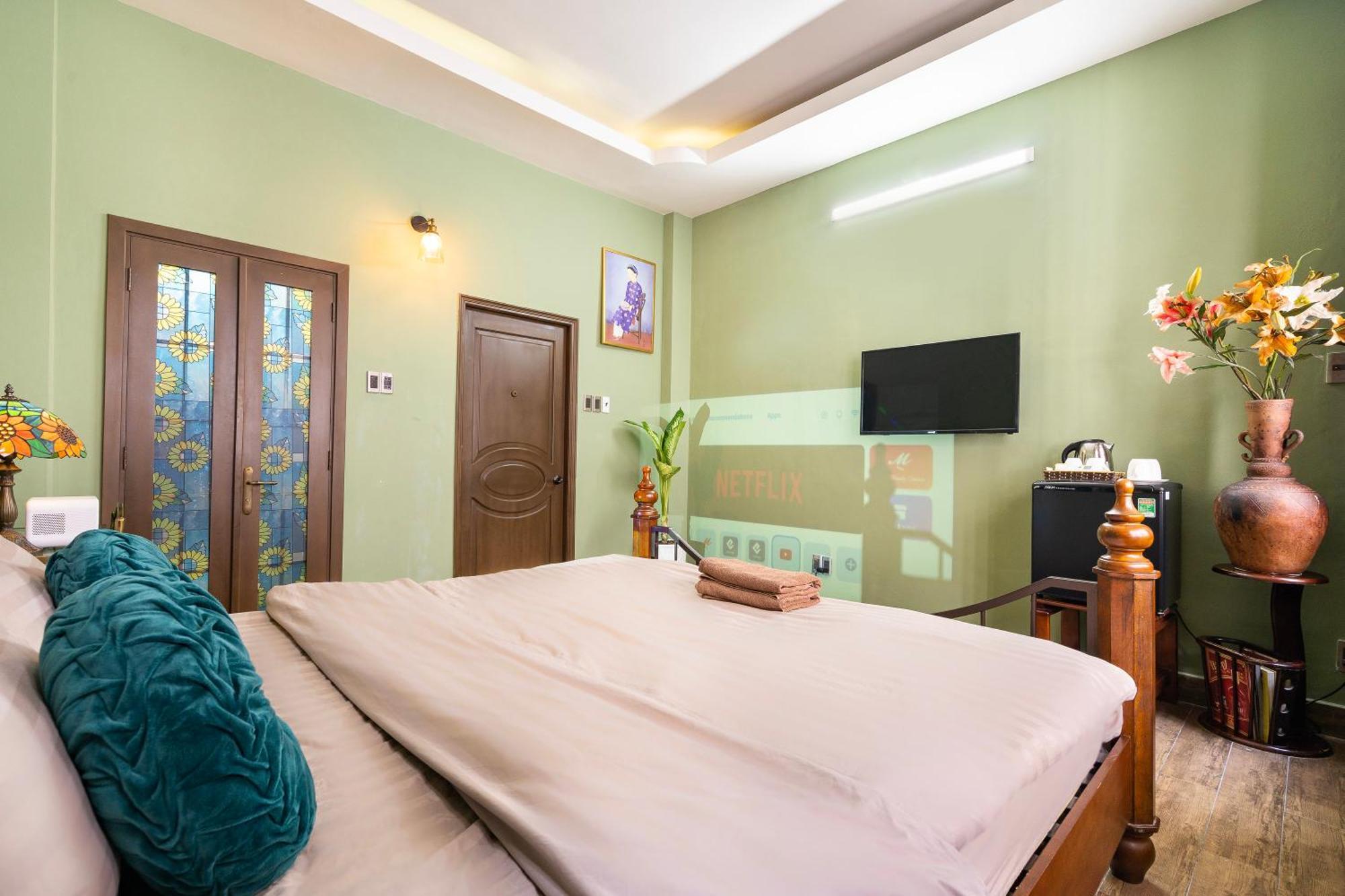 A Little Saigon Hotel - Bui Vien Walking Street 호치민 외부 사진