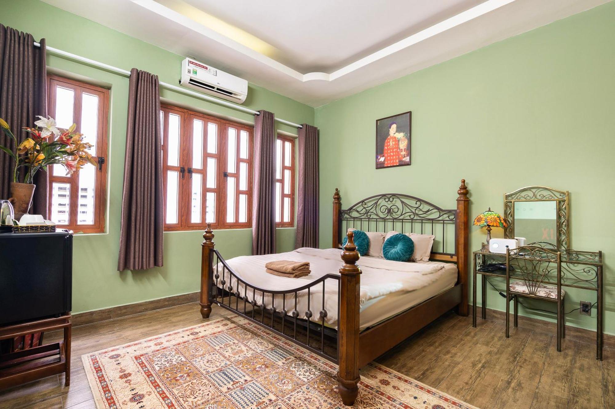 A Little Saigon Hotel - Bui Vien Walking Street 호치민 외부 사진