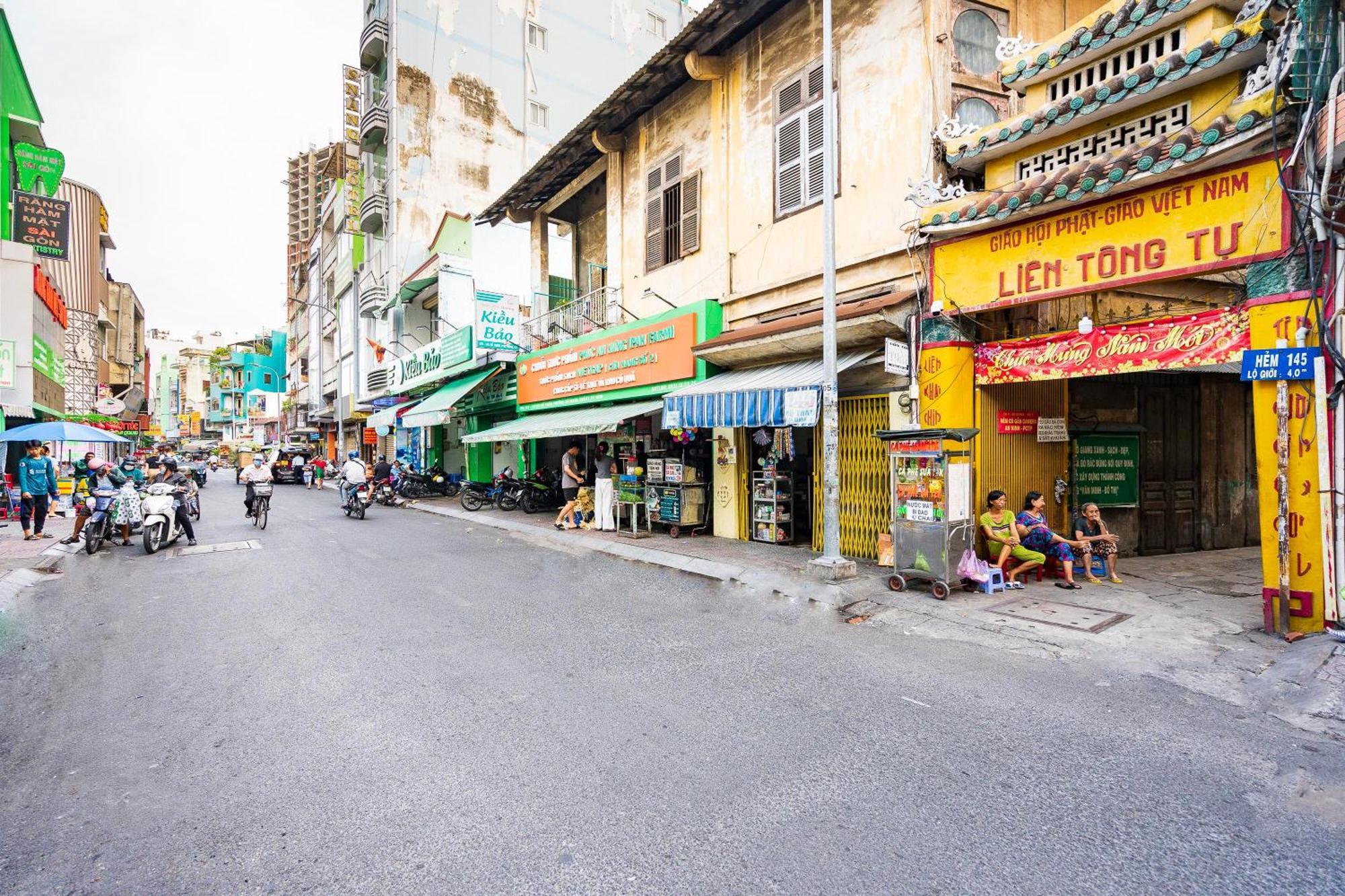 A Little Saigon Hotel - Bui Vien Walking Street 호치민 외부 사진