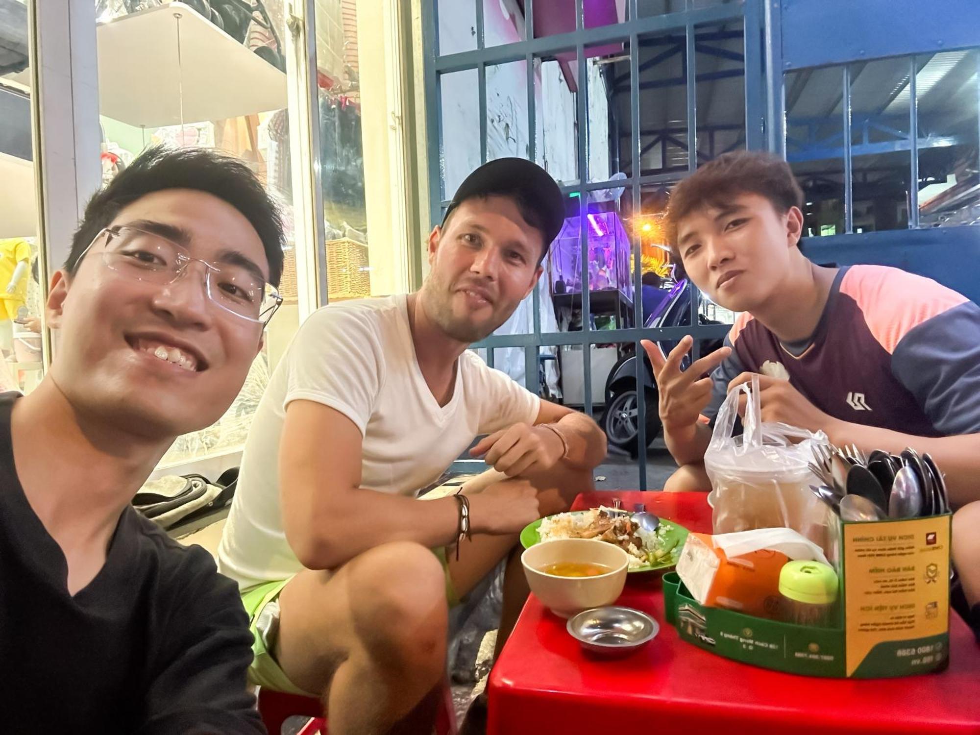 A Little Saigon Hotel - Bui Vien Walking Street 호치민 외부 사진